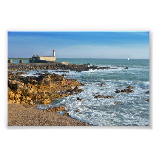 フランスのレ・サブル・ドローヌの岩の海岸線 フォトプリント            (正面)