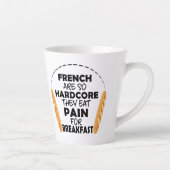 フランスの人食べのパンの痛みおもしろい カフェラテマグ (右)
