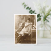 フランスのFlirt -ヴィンテージピンナップ ポストカード (スタンド正面)