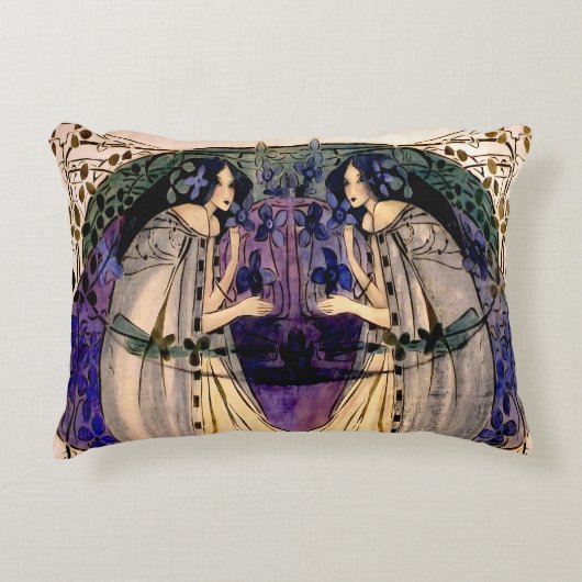 フランスマクドナルド – 春 アクセントクッション (正面)