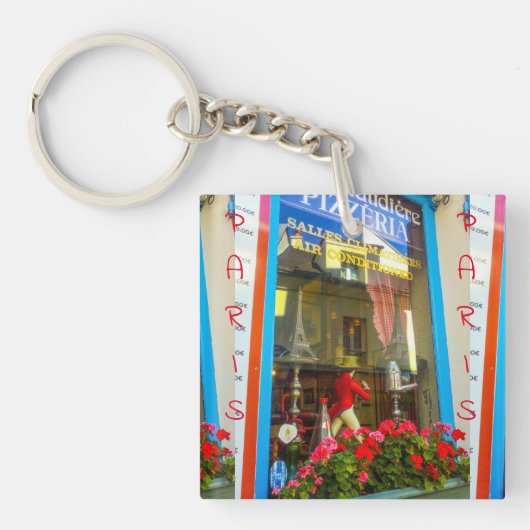 フランス建築街並みレストラン キーホルダー (正面)