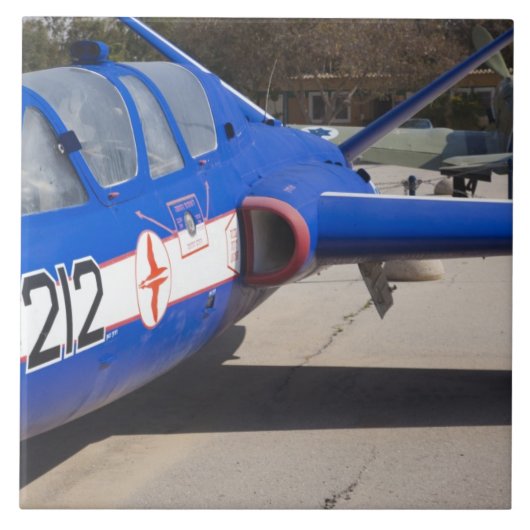 フランス製フガ・マジステール練習機 タイル (正面)