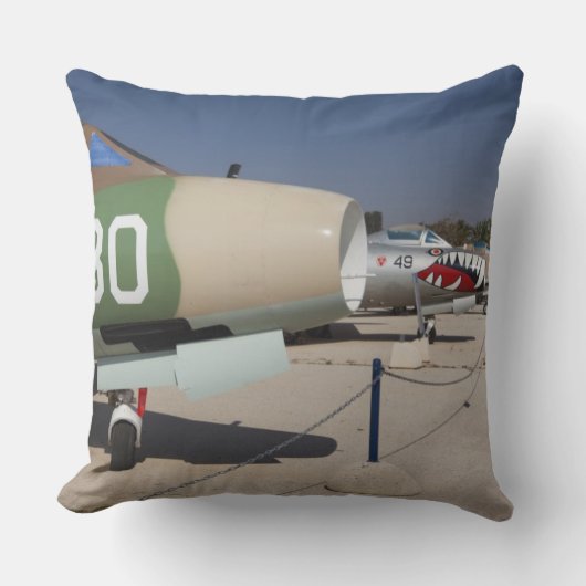 フランス製ミステール戦闘機 クッション (正面)