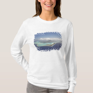 フランス領ポリネシア、タヒチ島、ボラボラ島。 Tシャツ