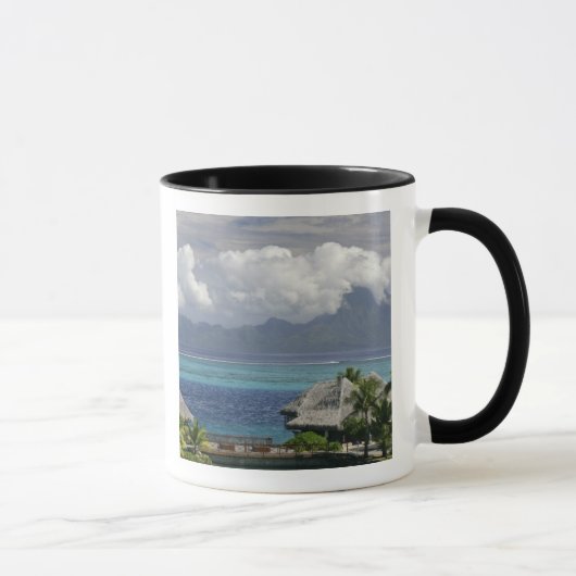 フランス領ポリネシア、モーレア島。島の景色 マグカップ (右)