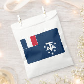 フランス領南方・南極地域 フェイバーバッグ (クリップ留めされた状態)