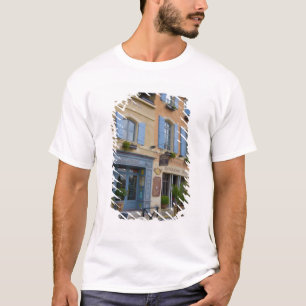 フランス アルル プロヴァンス ホテルとレストラン Tシャツ