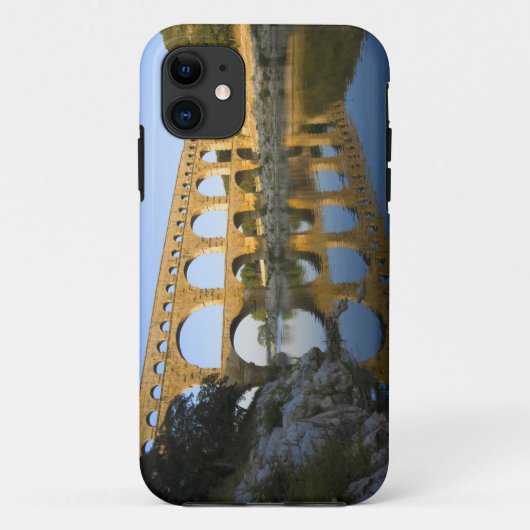 フランス、アヴィニョン。ポン・デュ・ガール ローマ時代の水道橋 Case-Mate iPhoneケース (裏面)