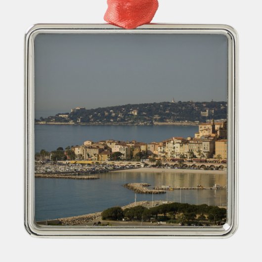 フランス、コートダジュール、メントン メタルオーナメント (正面)