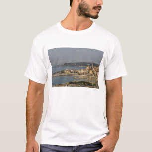 フランス、コートダジュール、メントン Tシャツ