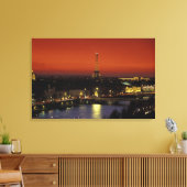 フランス、パリエッフェルタワーのサンセットビューと キャンバスプリント (インサイチュ (リビング))