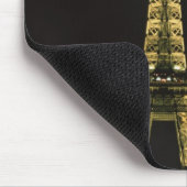 フランス、パリ。エッフェルタワーと夜 マウスパッド (コーナー)