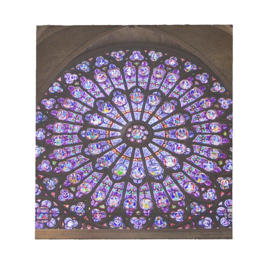 フランス、パリ。ステンドグラスのインテリア詳細 ノートパッド (正面)