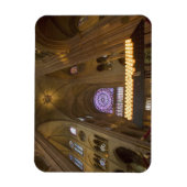 フランス、パリ。ノートルダム大聖堂インテリア。 マグネット (縦)