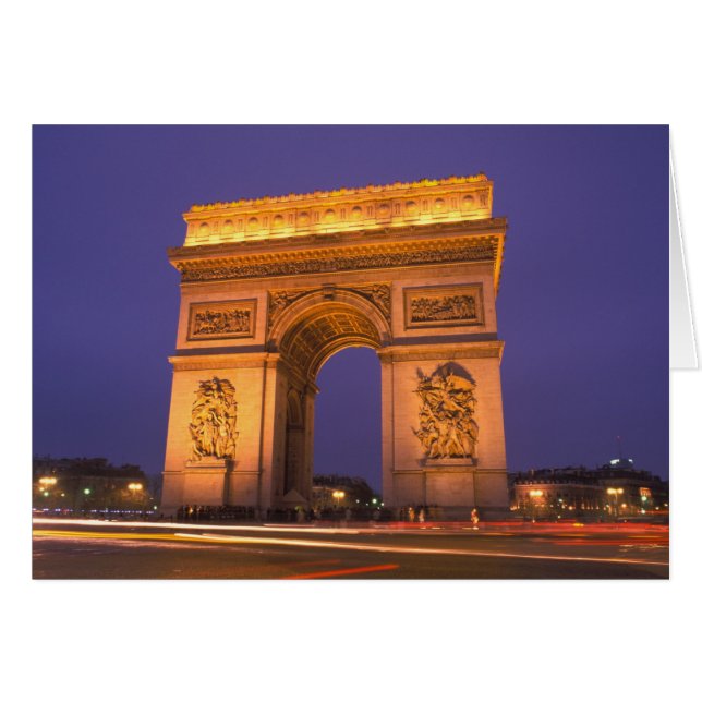 フランス、パリ、凱旋門の夕暮れ (正面横)
