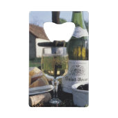 フランス、ブルゴーニュ、シャブリ。地元のワインと クレジットカード栓抜き (裏面)