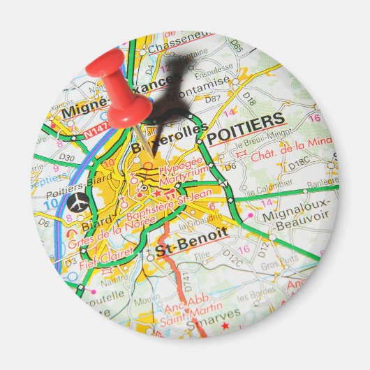 フランス，ポワティエ マグネット (正面)