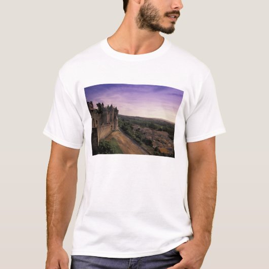 フランス、ラングドック地方 カルカソンヌ 2 Tシャツ (正面)