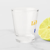 フランス，ル・マン ショットグラス (左)