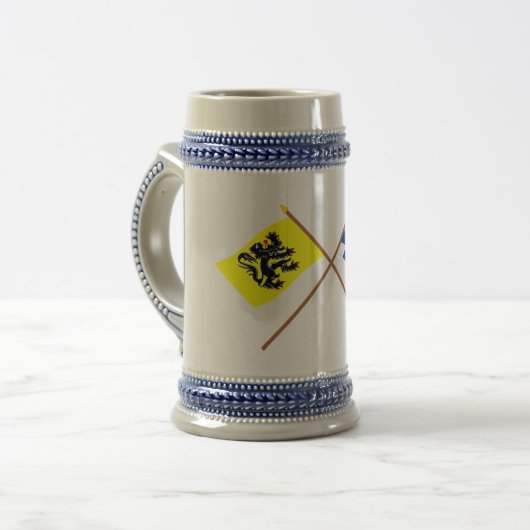 フランダースおよびアントワープの交差させた旗 ビールジョッキ (正面左)