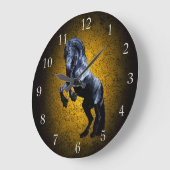 フリシアの馬、ブラックスタリオン美しい金ゴールド花崗岩 ラージ壁時計 (傾斜)