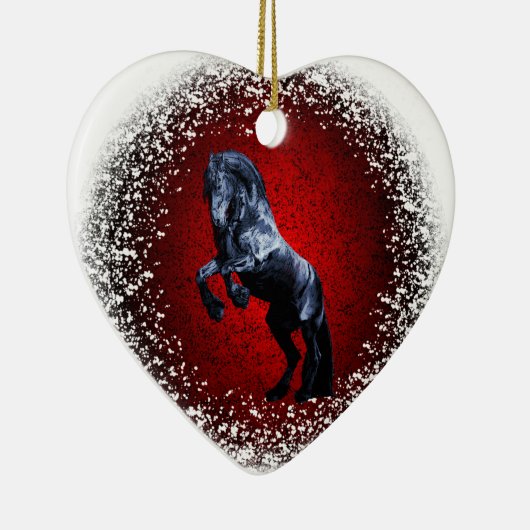 フリシアの馬、黒い牡馬、雪、赤い花崗岩 セラミックオーナメント (右)
