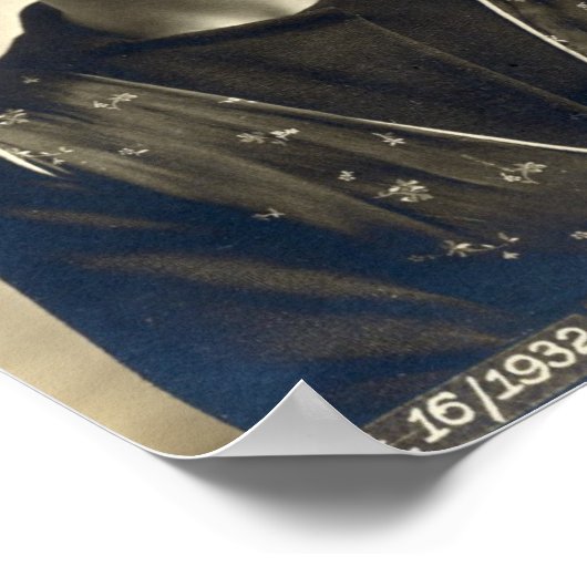 フリダカーロ両腕を交差 ポスター (角)