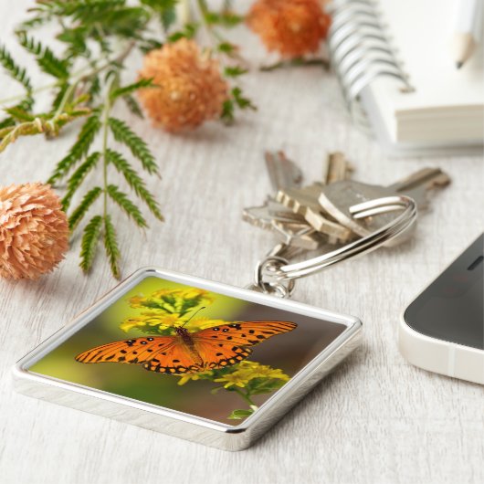 フリティラリー湾バタフライギフトとアパレル キーホルダー (側面)