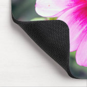 フリリーピンクとマゼンタツートーンダリア マウスパッド (コーナー)