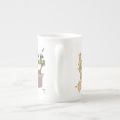 フリントストーンズ |フレッド・フリントストーン踊り ボーンチャイナマグカップ (裏面)