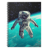 フリーで浮く宇宙飛行士 ノートブック (正面)