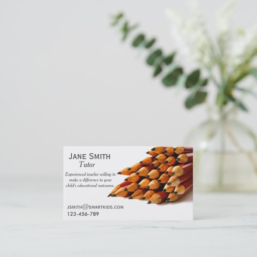 フリーの個人教師または先生のスタイリッシュな鉛筆 名刺 (スタンド正面)