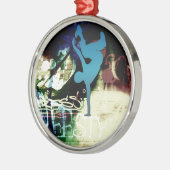 フリースタイルのブレイクダンスの落書き メタルオーナメント (左)