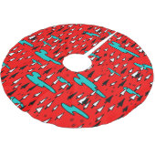 フリーハンドの木:スカンジナビアのクリスマスパターン。 ブラッシュドポリエステルツリースカート (アングル)