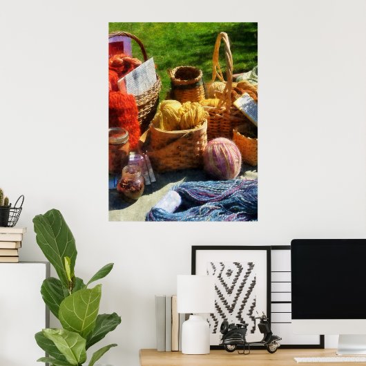 フリーマーケットでの毛糸のバスケット ポスター (ホームオフィス)