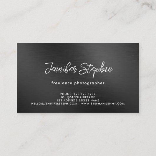 フリーランスのフォトグラファー転がフィルムカメラブラック 名刺 (裏面)