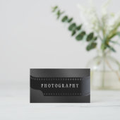 フリーランスのフォトグラファー転がフィルムカメラブラック 名刺 (スタンド正面)