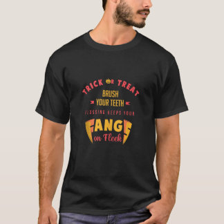 フリー保クタンクトップに牙を浮かべて Tシャツ