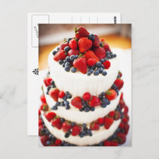 フルーツが付いているウエディングケーキ ポストカード (正面/裏面)