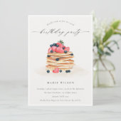 フルーツパンケーキ水の色任意の年齢誕生日招待状 サンキューカード (スタンド正面)