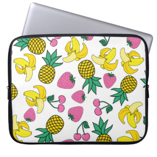 フルーツフェスタ:バナナ、パイナップル、イチゴ ラップトップスリーブ