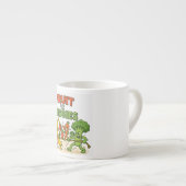 フルーツvsベジエおもしろい- Tug of War Cartoonデザイン エスプレッソカップ (正面右)