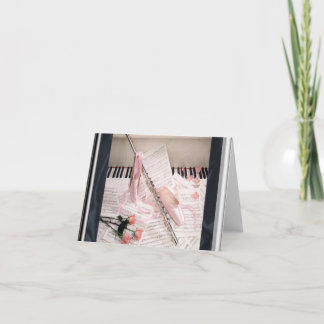 フルートおよび鍵のメッセージカードの音楽 カード