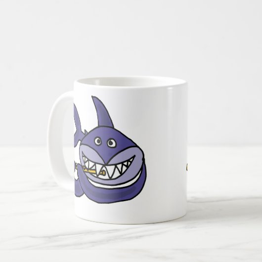 フルートの漫画を遊んでいるおもしろいな鮫 コーヒーマグカップ (正面左)