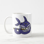 フルートの漫画を遊んでいるおもしろいな鮫 コーヒーマグカップ (左)