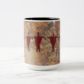 フルートプレーヤーおよびキャラバン ツートーンマグカップ (中央)