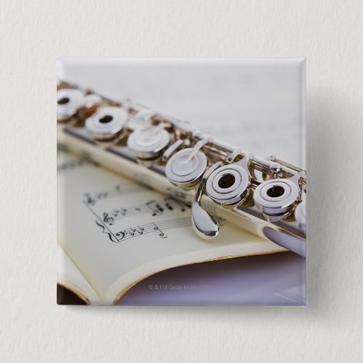 フルート2 缶バッジ (正面)