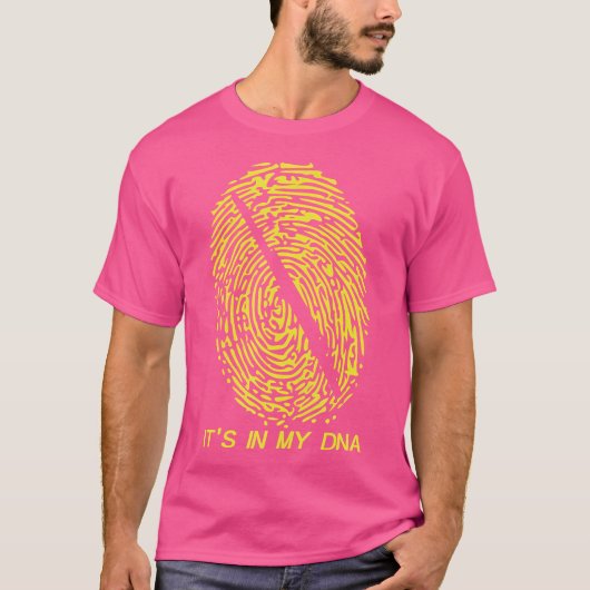 フルート – 私のDnaシャツギフト音楽愛好家の中にある Tシャツ (正面)