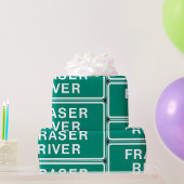 フレイザー川ハイウェイサイン英国コロンビアカナダ ラッピングペーパー