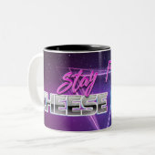 「フレッシュでチーズバッグ」マグカップ ツートーンマグカップ (正面左)